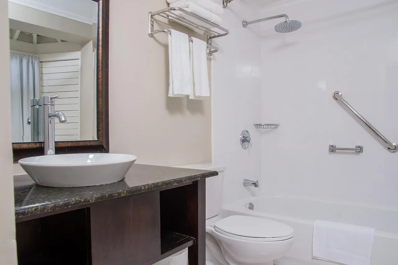 Hotel Hillview At Mystic Ridge Ocho Rios 3*,